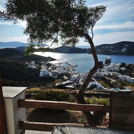 Anasa 이오스 코라